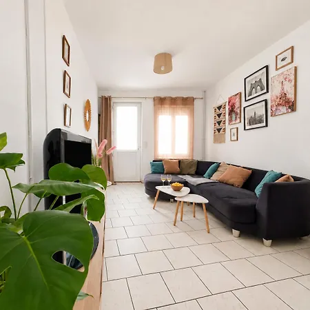 Casa vacanze Charmante Maison T4 Proche Gare *